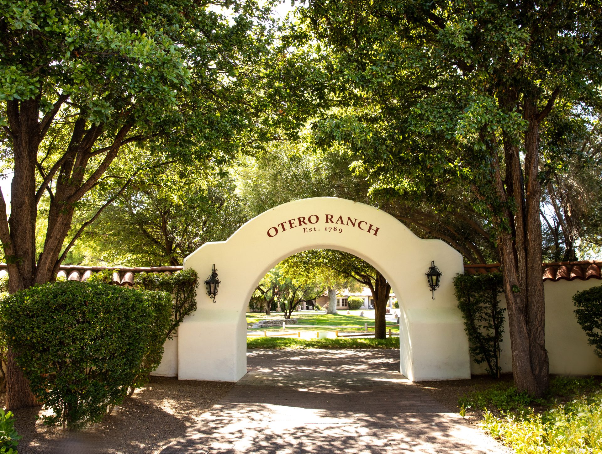 This is an image of the archway at Tubac Golf Resort and Spa labeling the Otero Ranch and the date it was founded.